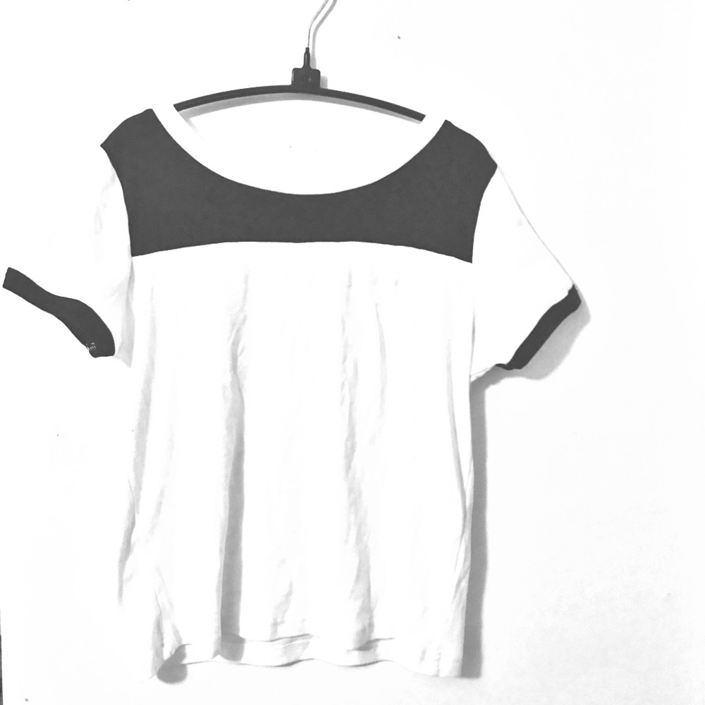 black and white crop top